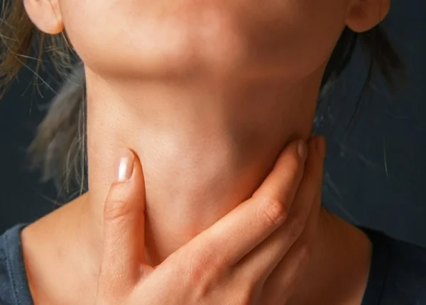 Tiroit Nodülleri Ne Zaman Ameliyat Edilmeli?